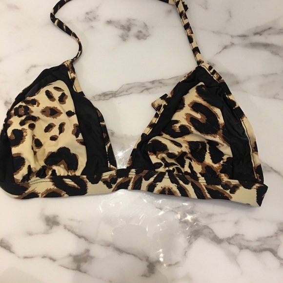 2 piece bikini - Picture 4 of 8